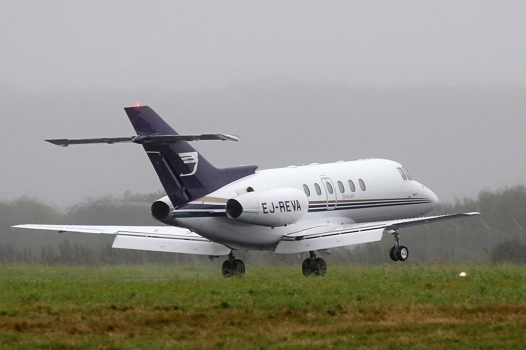 EJREVA Hawker 800XP Reva Air Ambulance gaultonp Flickr