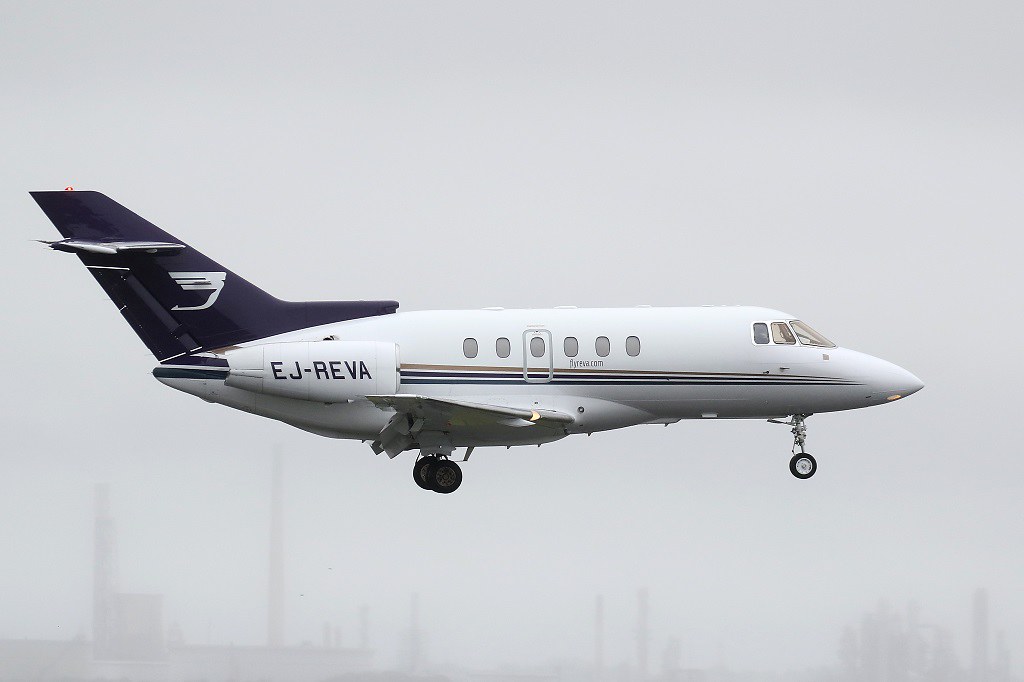 EJREVA Hawker 800XP Reva Air Ambulance gaultonp Flickr