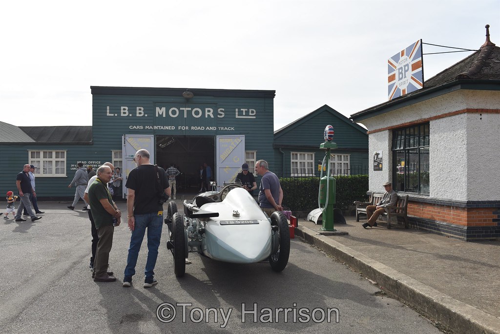 Brooklands Autumn Motorsport Day 2023 Brooklands Autumn Mo… Flickr