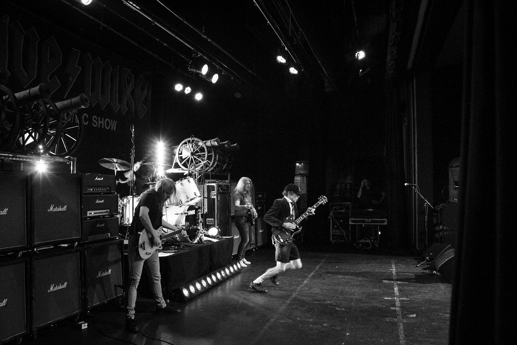 Live/Wire Corn Exchange, Exeter Trixy Davies Flickr