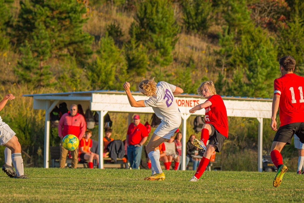 Laquey Vs Fairgrove Senior Night 23 Tommy Kays Flickr