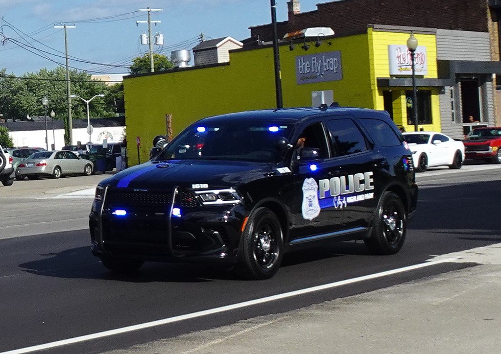 Highland Park MI Police Dodge Durango (4) rwcar4 Flickr