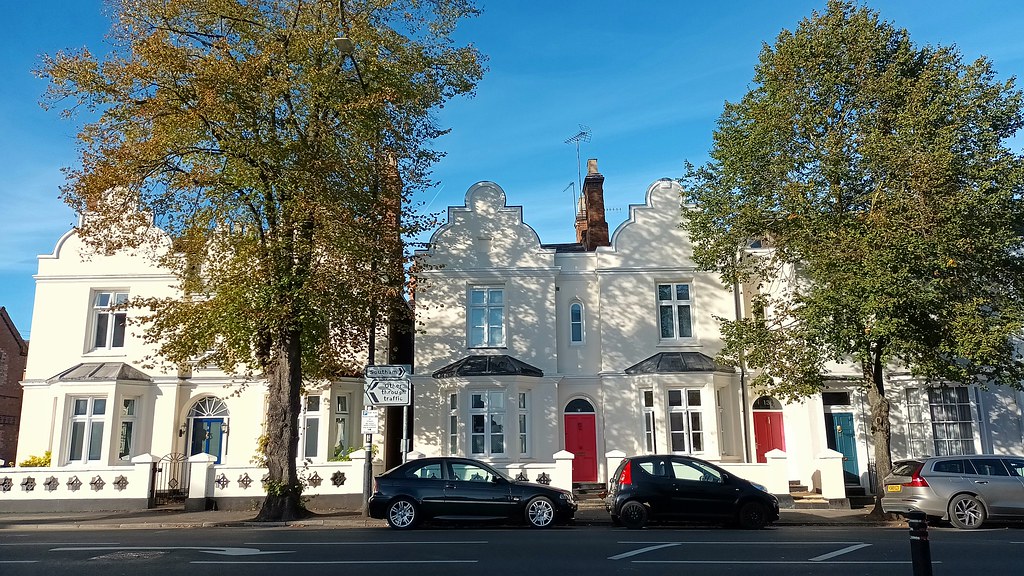 Leamington SpaClarendon Avenue Saxon Sky Flickr