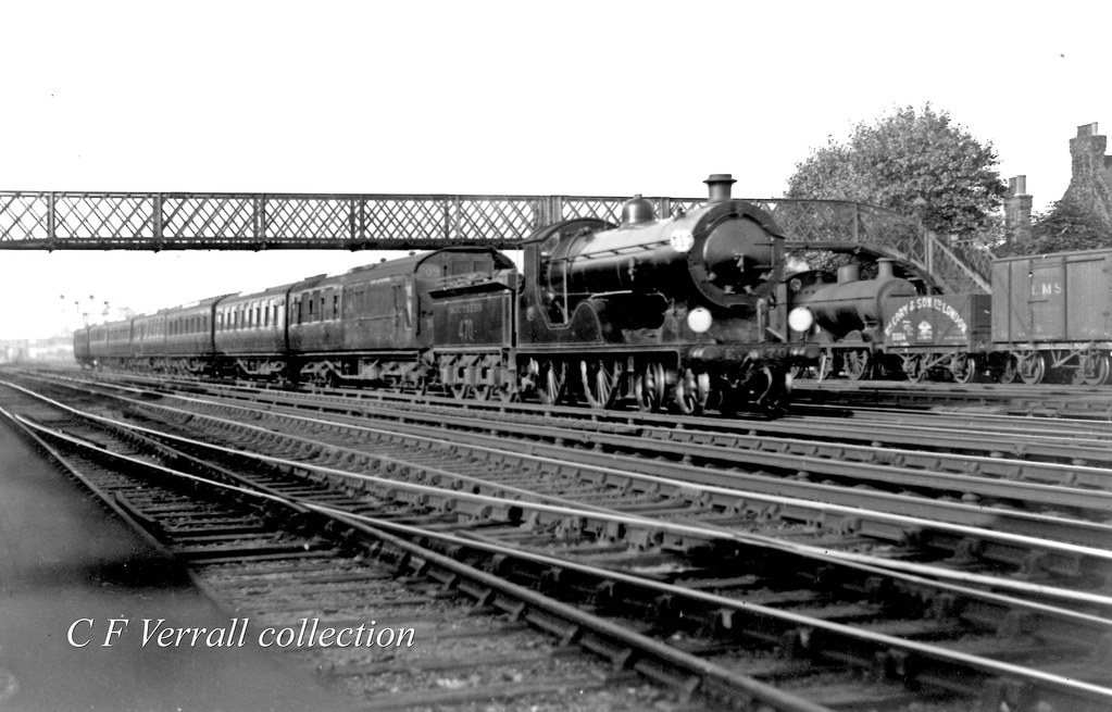 SR E470 at Wimbledon on a Waterloo to Portsmouth service Flickr