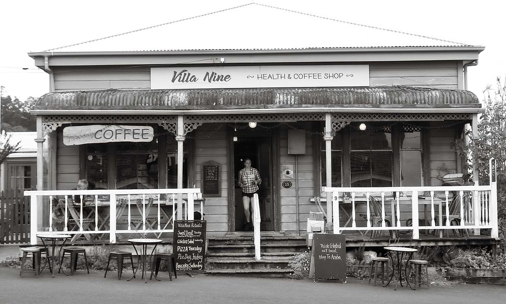 My go to cafe for a flat white coffee in Te Aroha 2023 Aro… Flickr