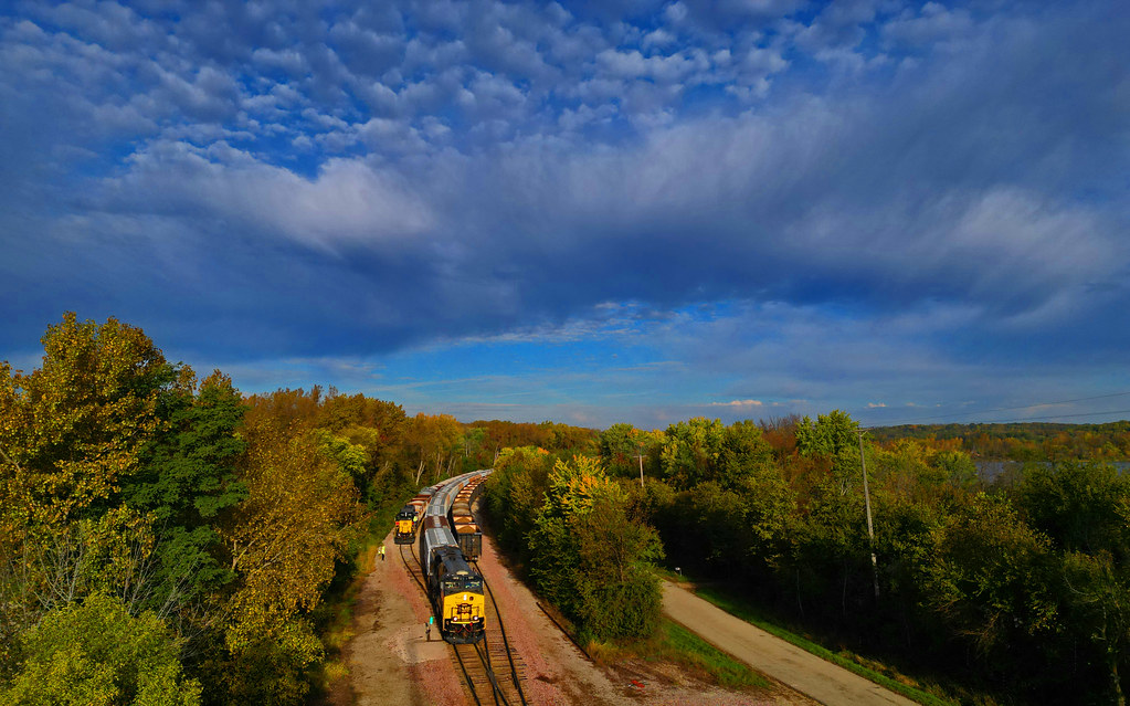 Sunrise at Bureau Junction SIPE18 (Silvis to Peoria) IAIS… Flickr