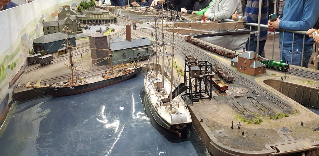 Great Electric Train Show Milton Keynes The Burntisland … Flickr