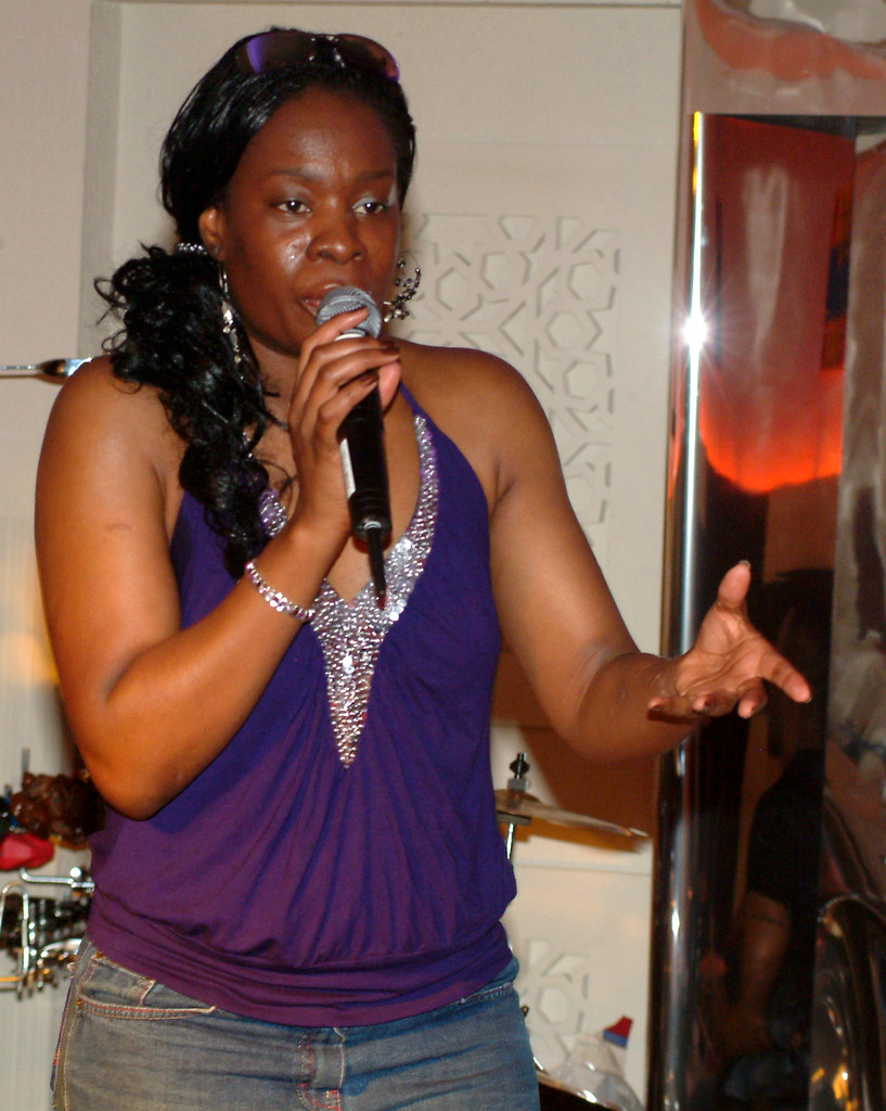 DSCF8615v Sugar Shack Singers Open Microphone Hosted by In… Flickr