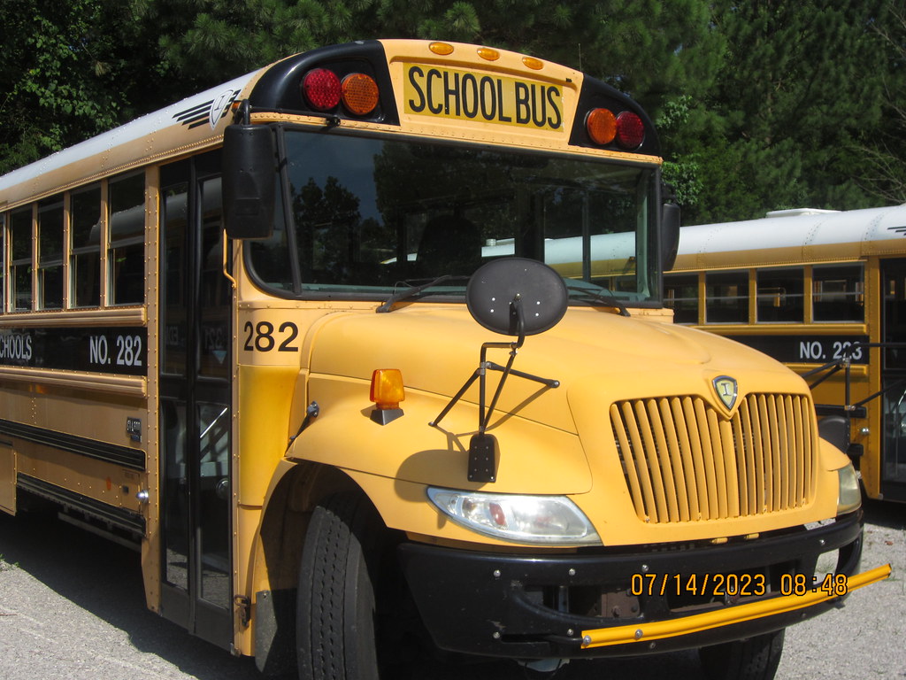 Bus 282 2009 IC CE 300 Edmonson County Schools 282 Brown… Flickr