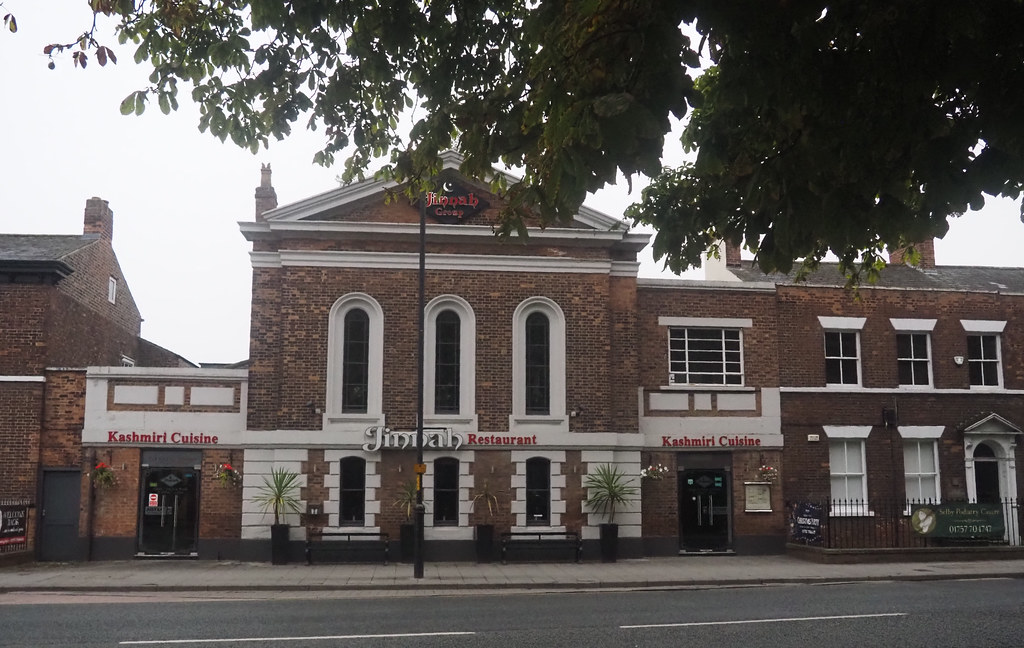 Selby Selby is a market town and civil parish in North Yor… Flickr