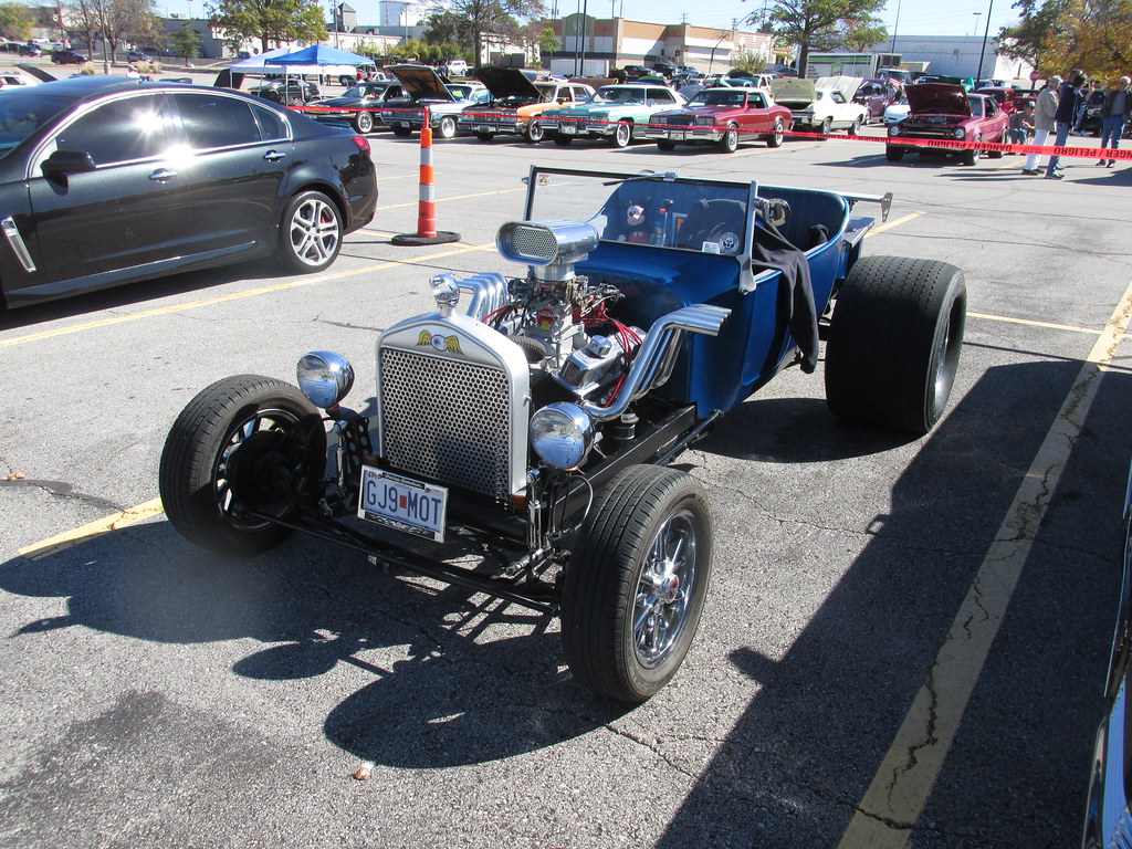 20231021 Cruisin Lindbergh Car Show South County Mall (1… Flickr
