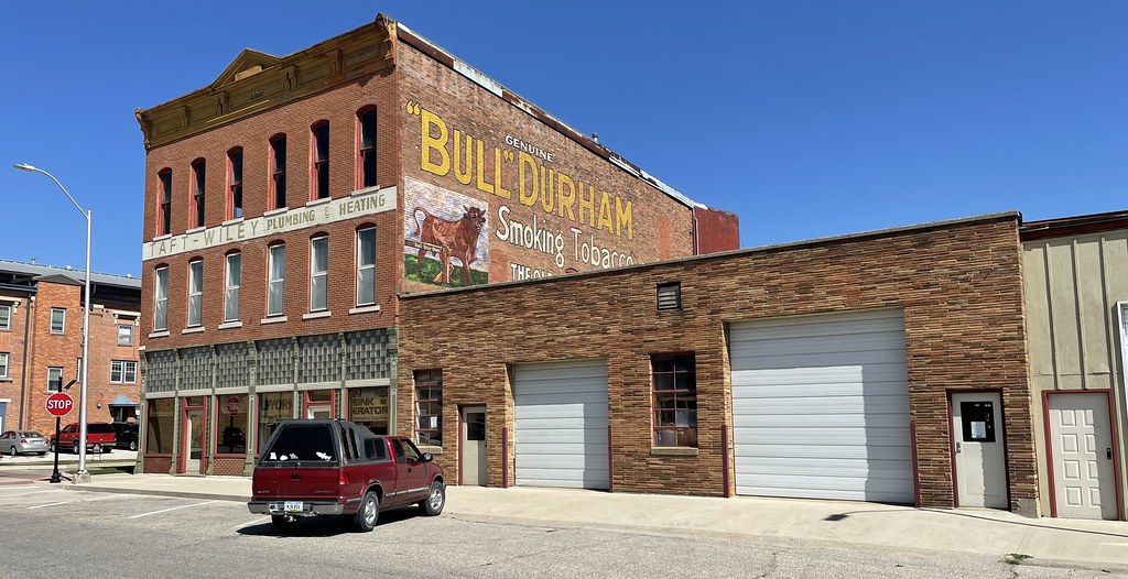 Zuhn Building Block (Mount Pleasant, Iowa) Located at 201 … Flickr
