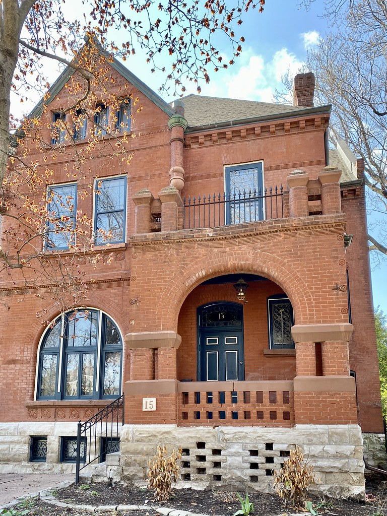 Benton Place, Lafayette Square, St. Louis, MO Built in 190… Flickr
