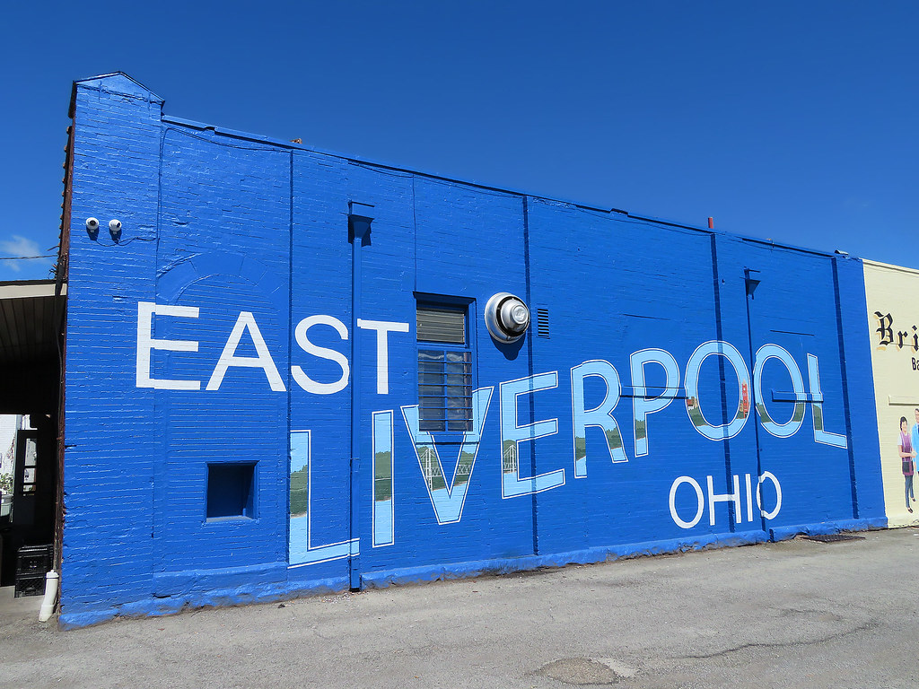 OH East Liverpool Mural 4 Mural in East Liverpool, Ohio.… Flickr