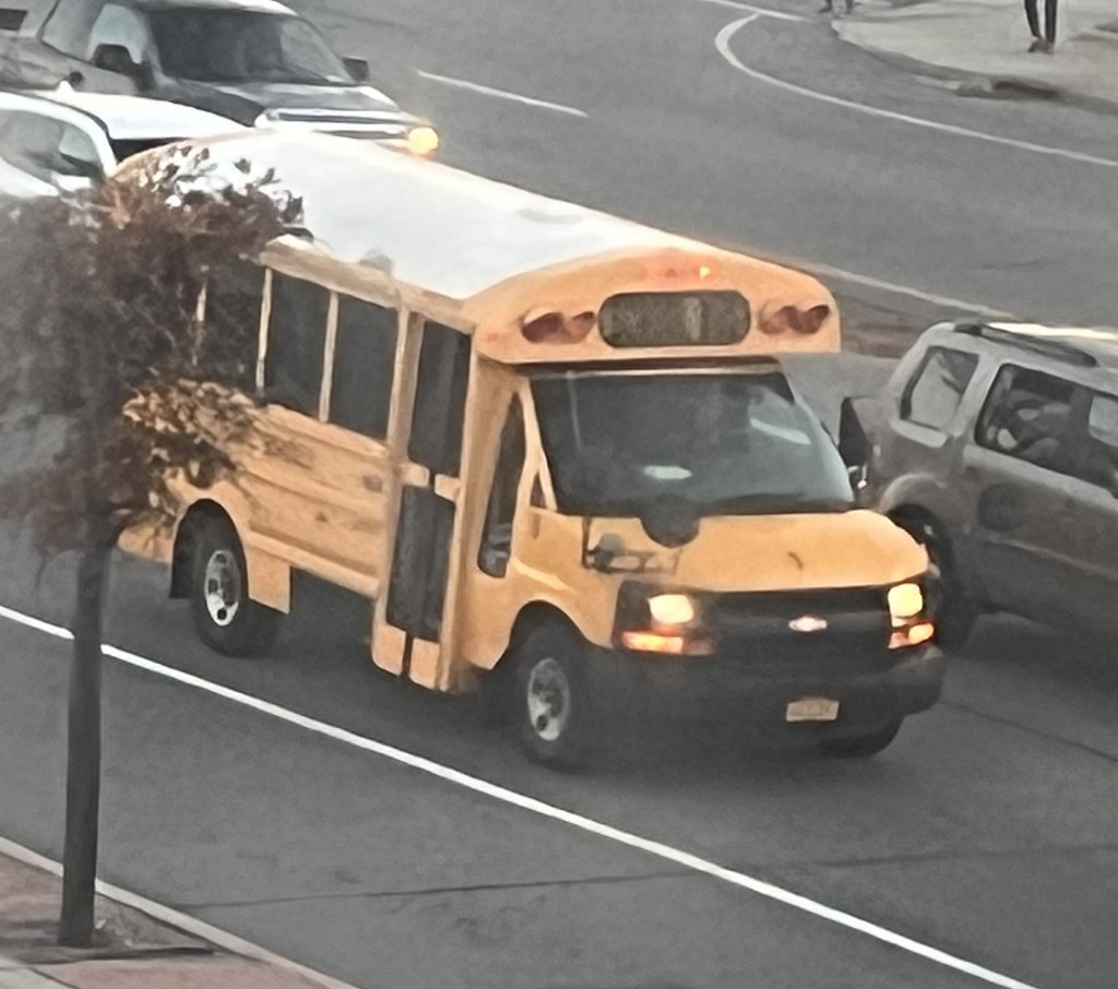 Hicksville Public Schools 5 Montauk Bus Photography Flickr