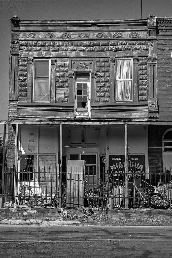 _2020_09_06_ Niangua, Missouri Brandon Dampier Flickr