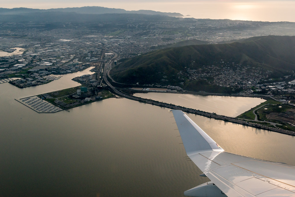 160126 SFOLAX05.jpg SFOLAX, American Airlines, AA5921, … Flickr