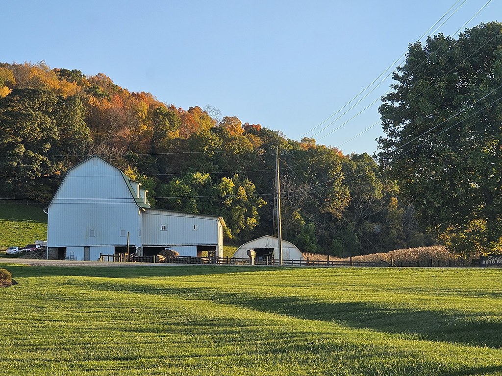 20231024_175156 Southern Ashland County Farm 24FM Flickr