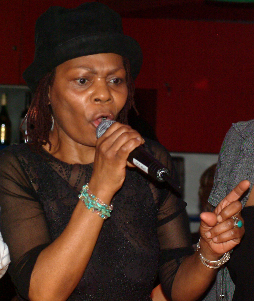 DSCF9526v Sugar Shack Singer's Open Microphone Hosted by I… Flickr