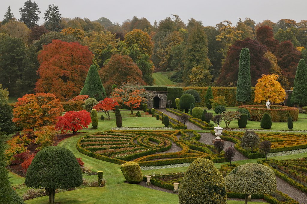 Drummond Castle Gardens 6 Fiona Drummond Flickr