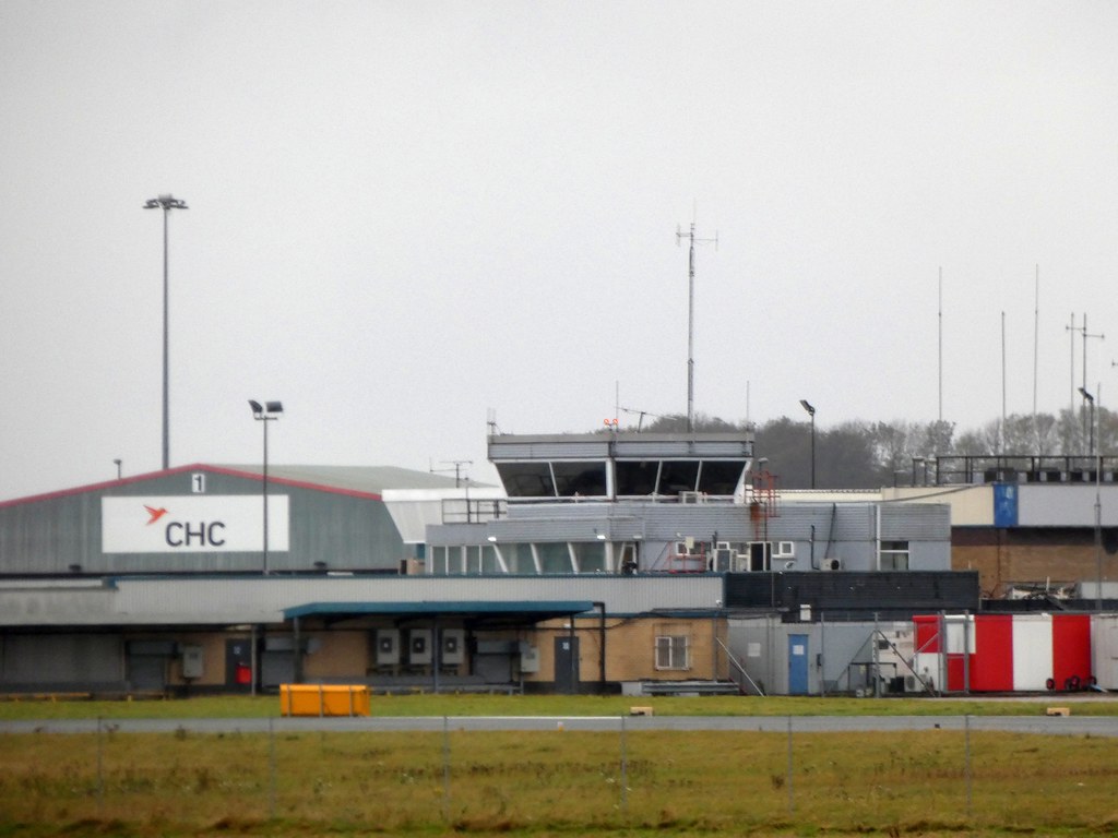 KIRMINGTON AIRFIELD (Humberside Airport) (Lincolnshire) Flickr