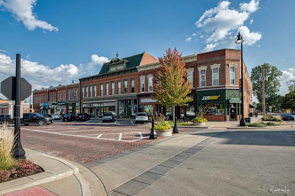 South Side Of Square, Rushville, Illinois A view of 100 bl… Flickr