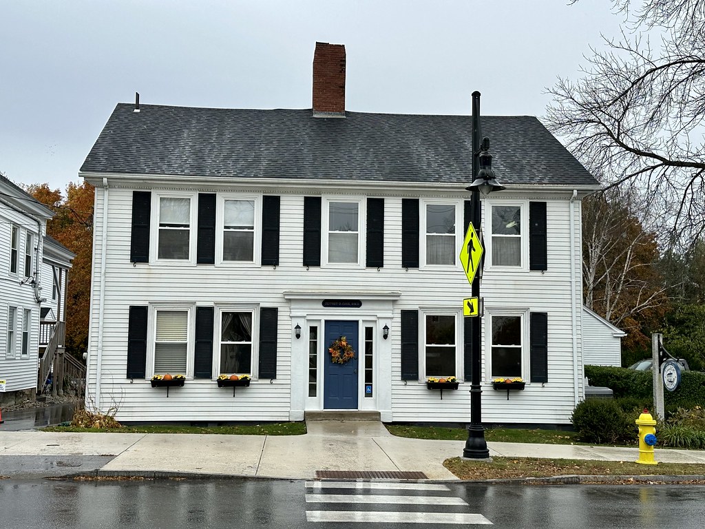 Main Street. Yarmouth, Maine. devtmefl Flickr
