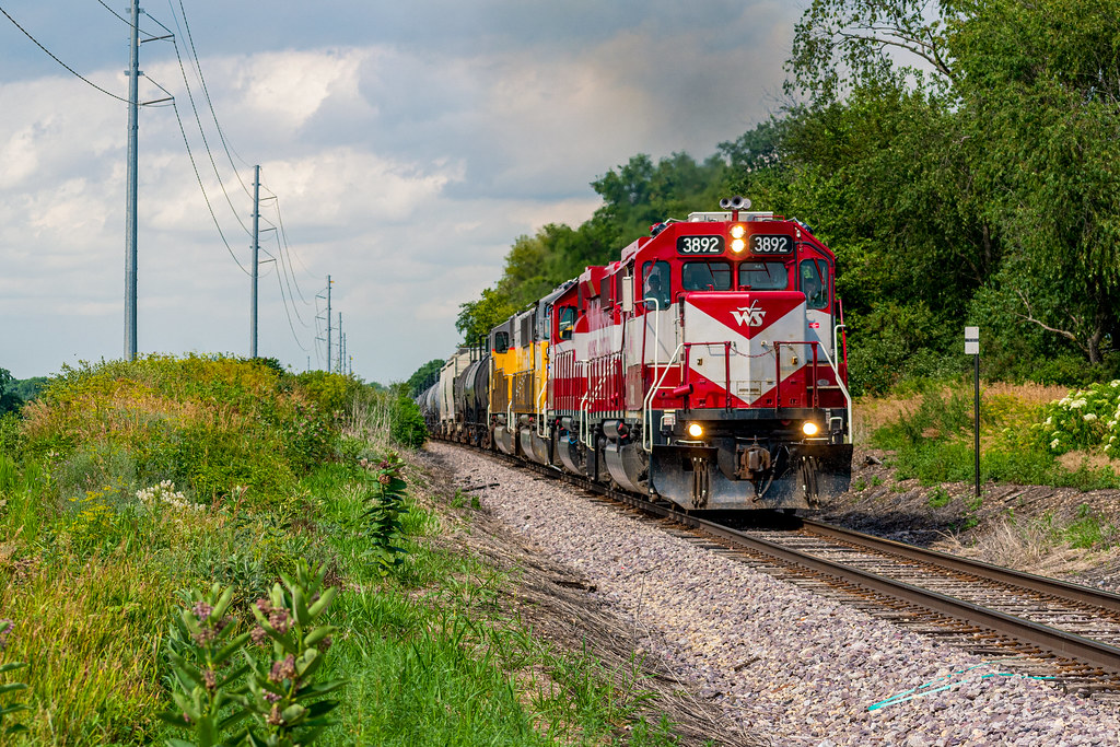 WSOR T004 Townline Road Wisconsin & Southern train T004 … Flickr