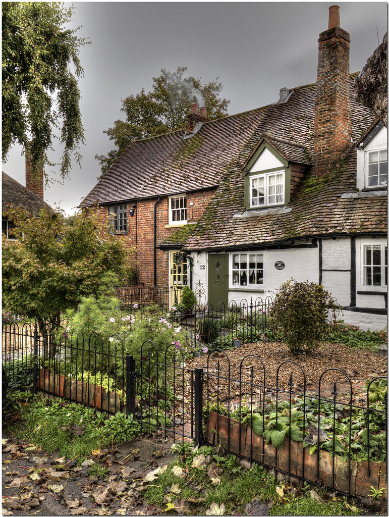 Weston Turville, Buckhamshire Howard Somerville Flickr