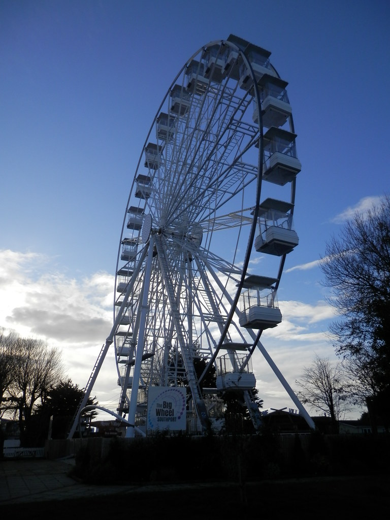 Big wheel, Southport Katherine Shaw Flickr