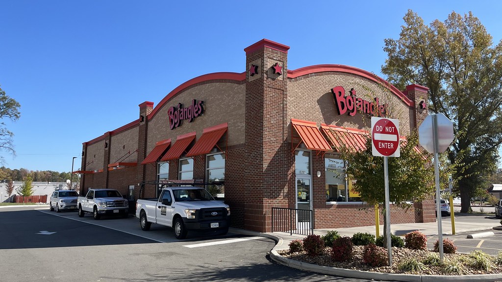 Bojangles Bojangles 1316 (3,724 square feet) 5207 Brook R… Flickr