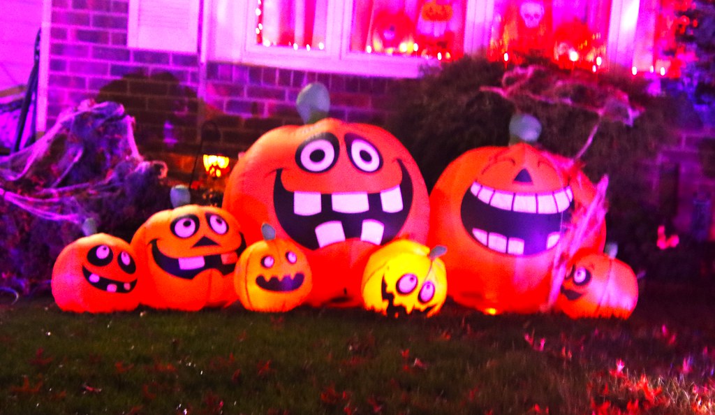 South Shore Halloween Houses in Bellmore, Merrick and East… Flickr