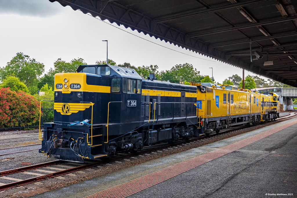 SSR/MTM Inspection Train at Warragul 1 on 31/10/2023. Flickr