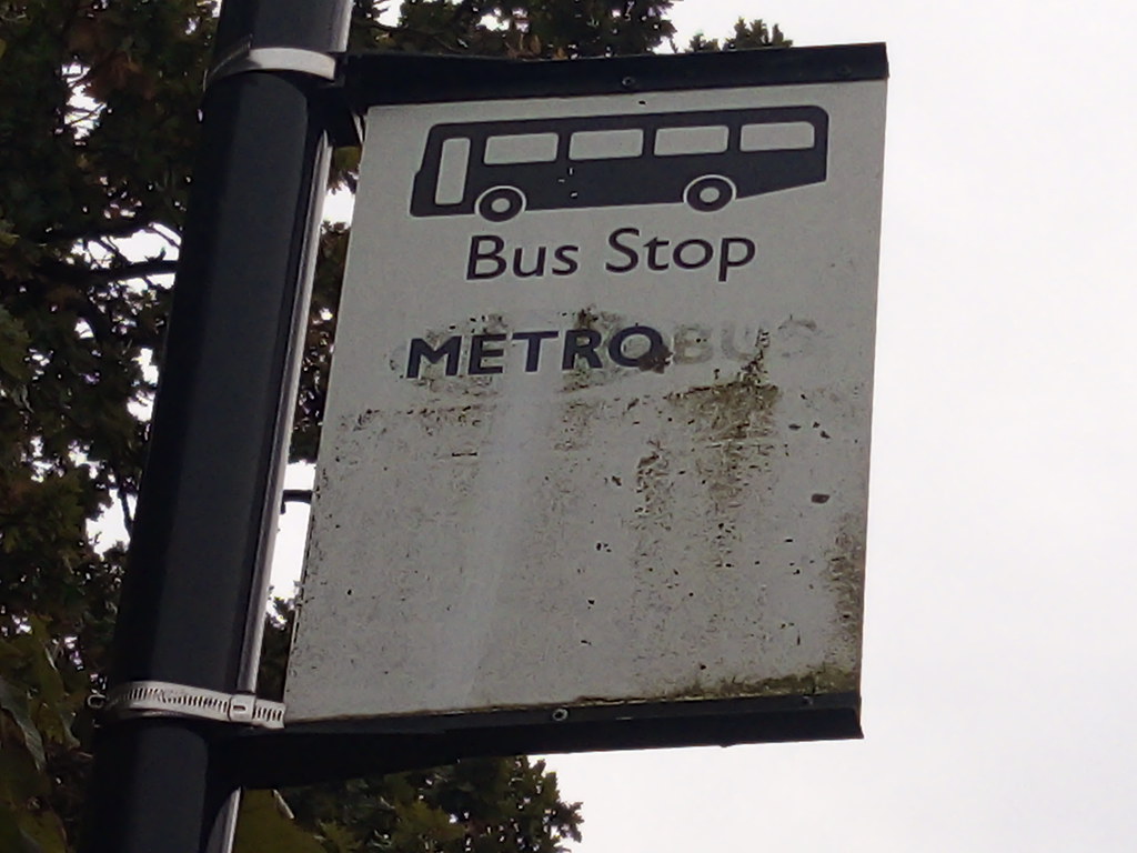 Packham Way bus stop Burgess Hill, Maple Drive Only Compas… Flickr