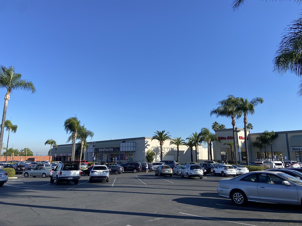 Rite Aid 05611 Alhambra, CA Oct 2023 I visit this store o… Flickr