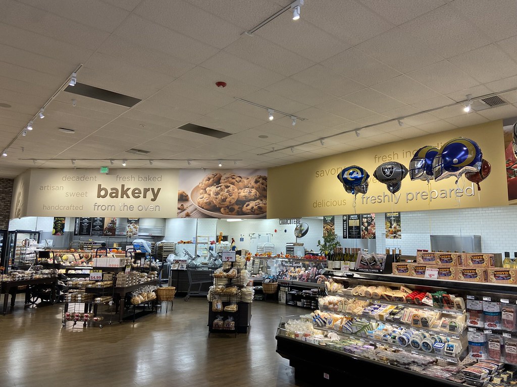 Stater Bros (204 New Haven Marketplace) Nov 2023 I visit … Flickr