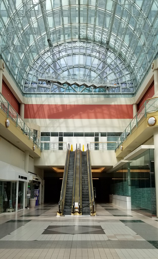 Galleria at Erieview Downtown Cleveland, OH April 2021 Flickr