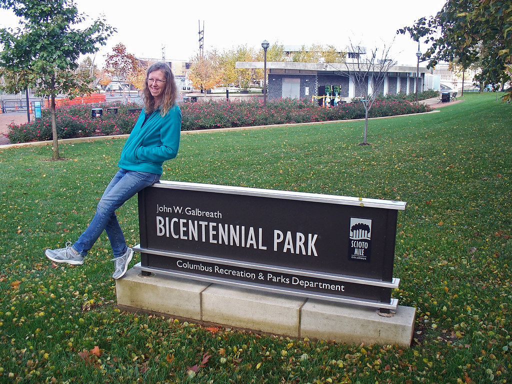OH Columbus Bicentennial Park Sign for Bicentennial Park… Flickr