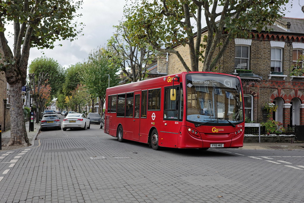 Shaftesbury Estate A G1 is seen in Sabine Road, Battersea.… Flickr