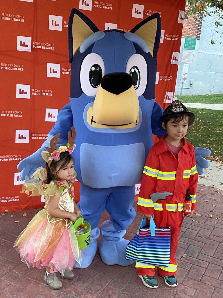 BRU10282023 City of Brunswick Trunk or Treat Frederick County