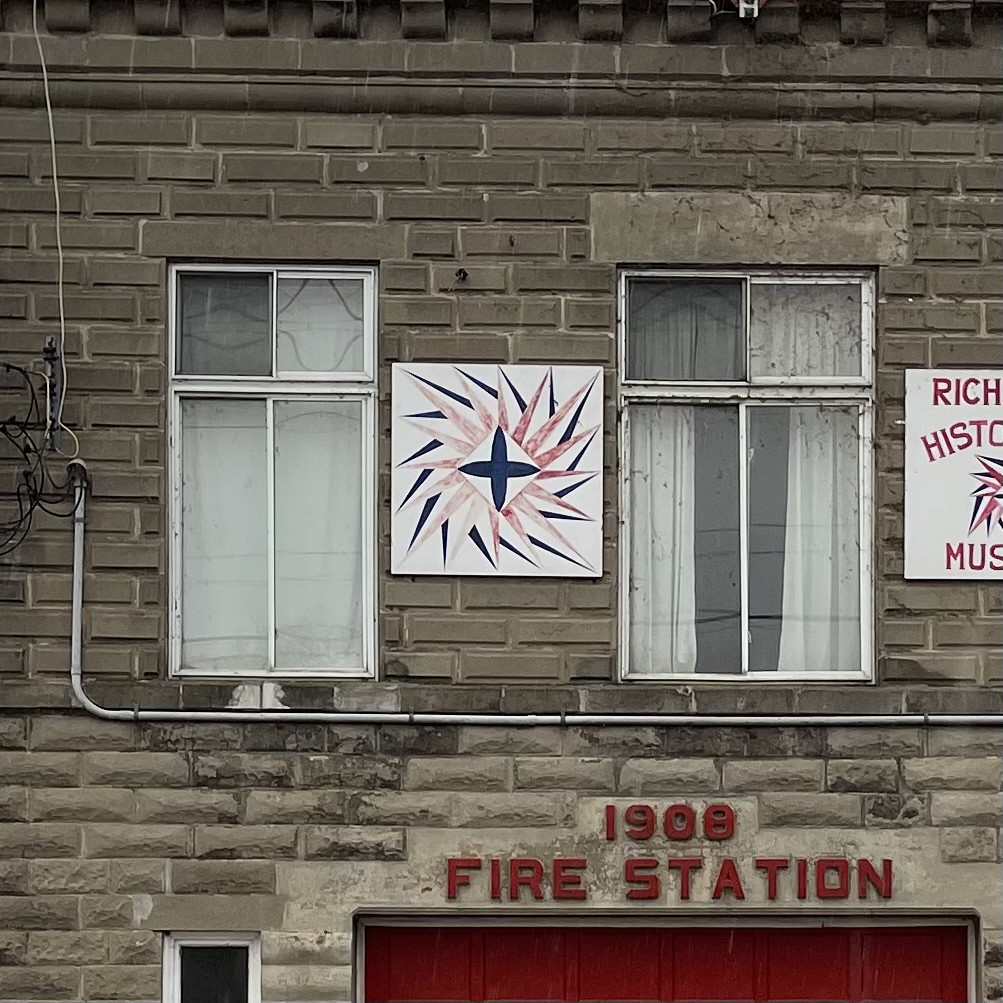 Barn Quilt. Old Fire Station. Richford, Vermont. devtmefl Flickr