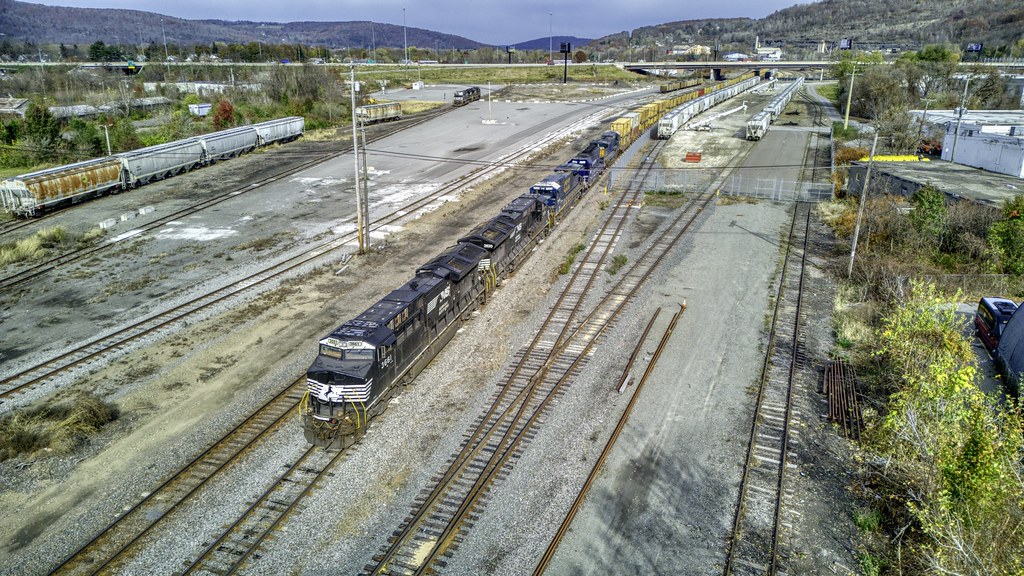 NS 3661 Southend of Bevier Street Yard, Binghamton, NY Nov… Flickr