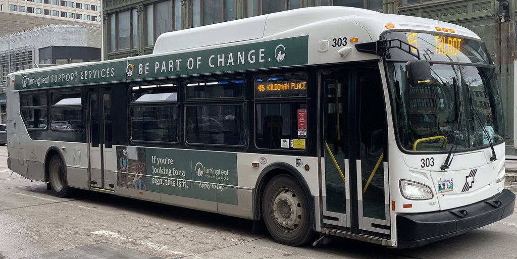 Winnipeg Transit 303 2018 New Flyer XD40 Melvin Vasquez Flickr