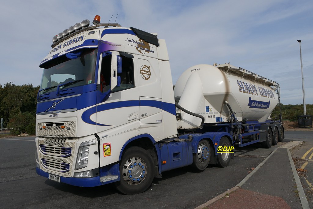 Volvo FH500 Thurrock At Motorway Services RH175 Flickr