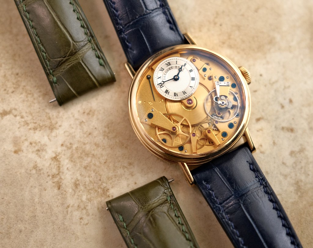 Removing screw bars to convert the Breguet Tradition 7027 to use quick release spring bars