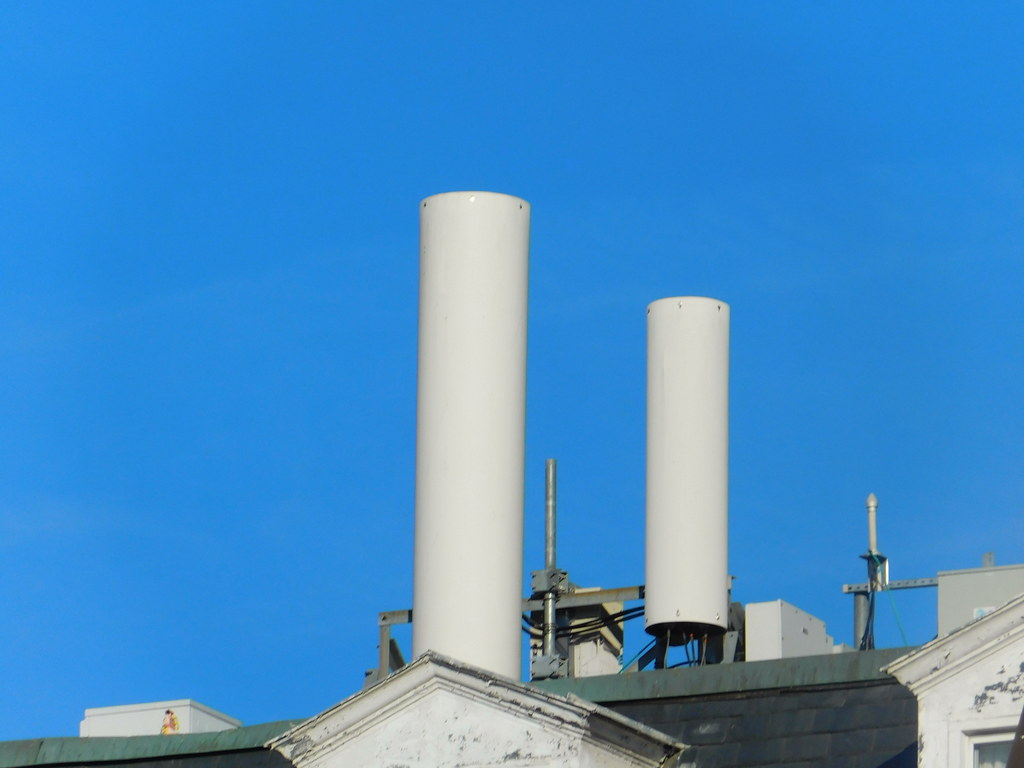 Washington D.C. 5G antennas Theo_C82 Flickr