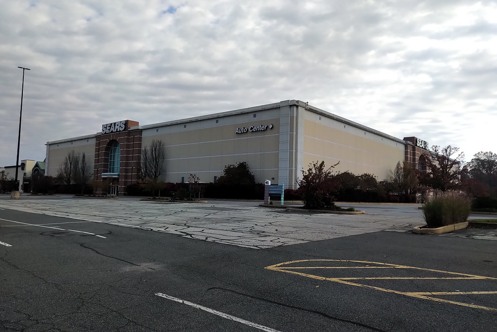 Sears Concord Mall, Wilmington, Delaware IMG_20231105_0909