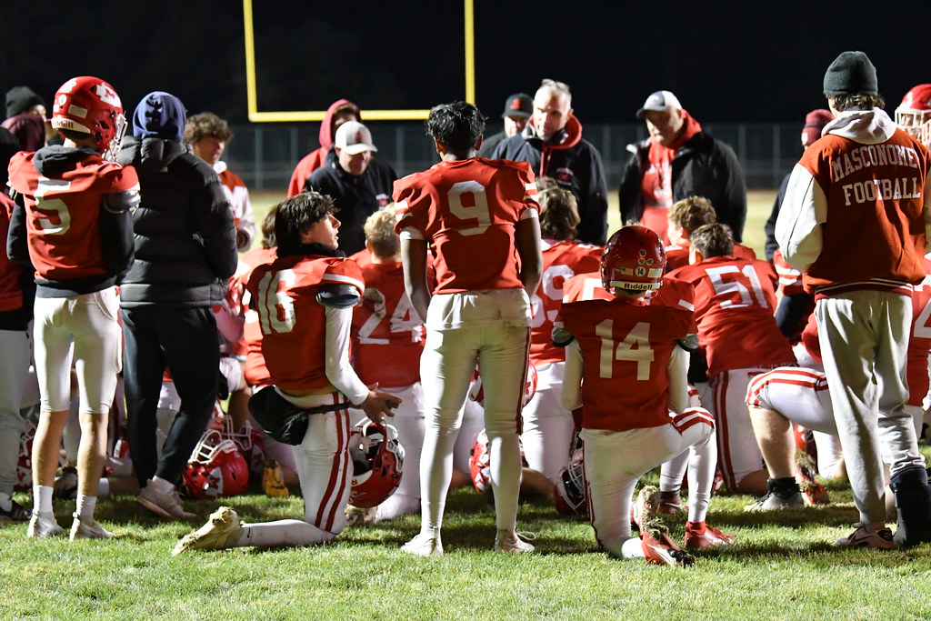 11/02/2023 Varsity vs Malden (W) Masconomet Football Flickr