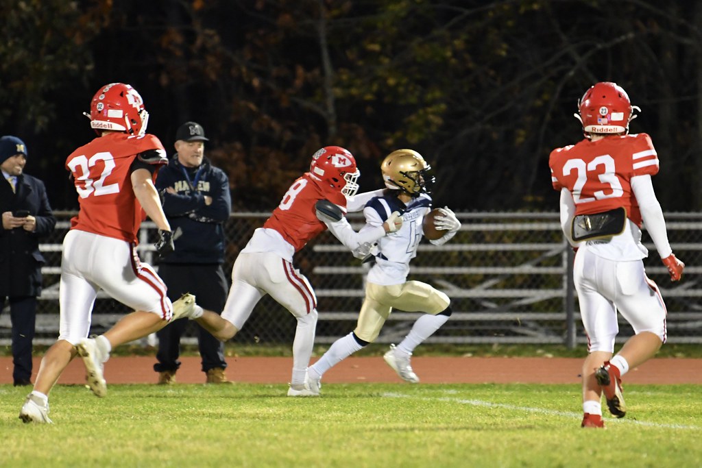11/02/2023 Varsity vs Malden (W) Masconomet Football Flickr