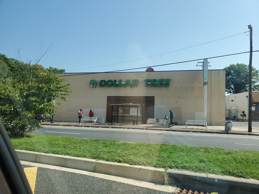 Acme/ Revco/ CVS Dundalk, MD 1725 Dundalk Ave; opened as… Flickr